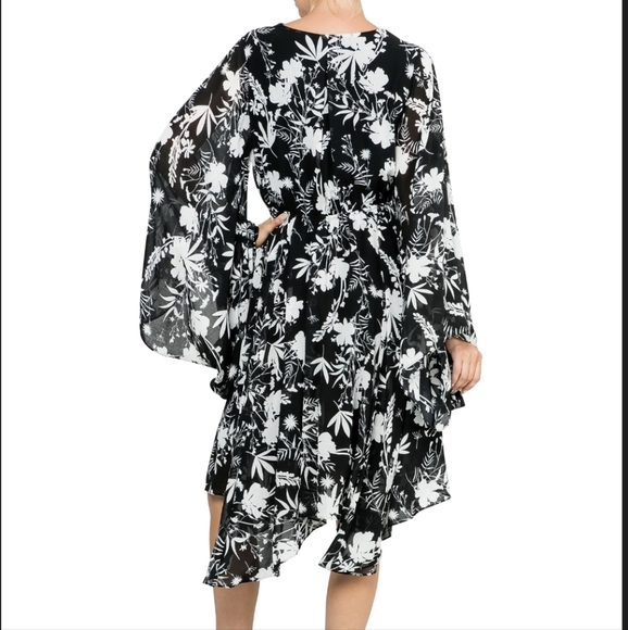 EUC Sunset Dress Dahlia Black and White Floral XL Dress - Picture 2 of 9